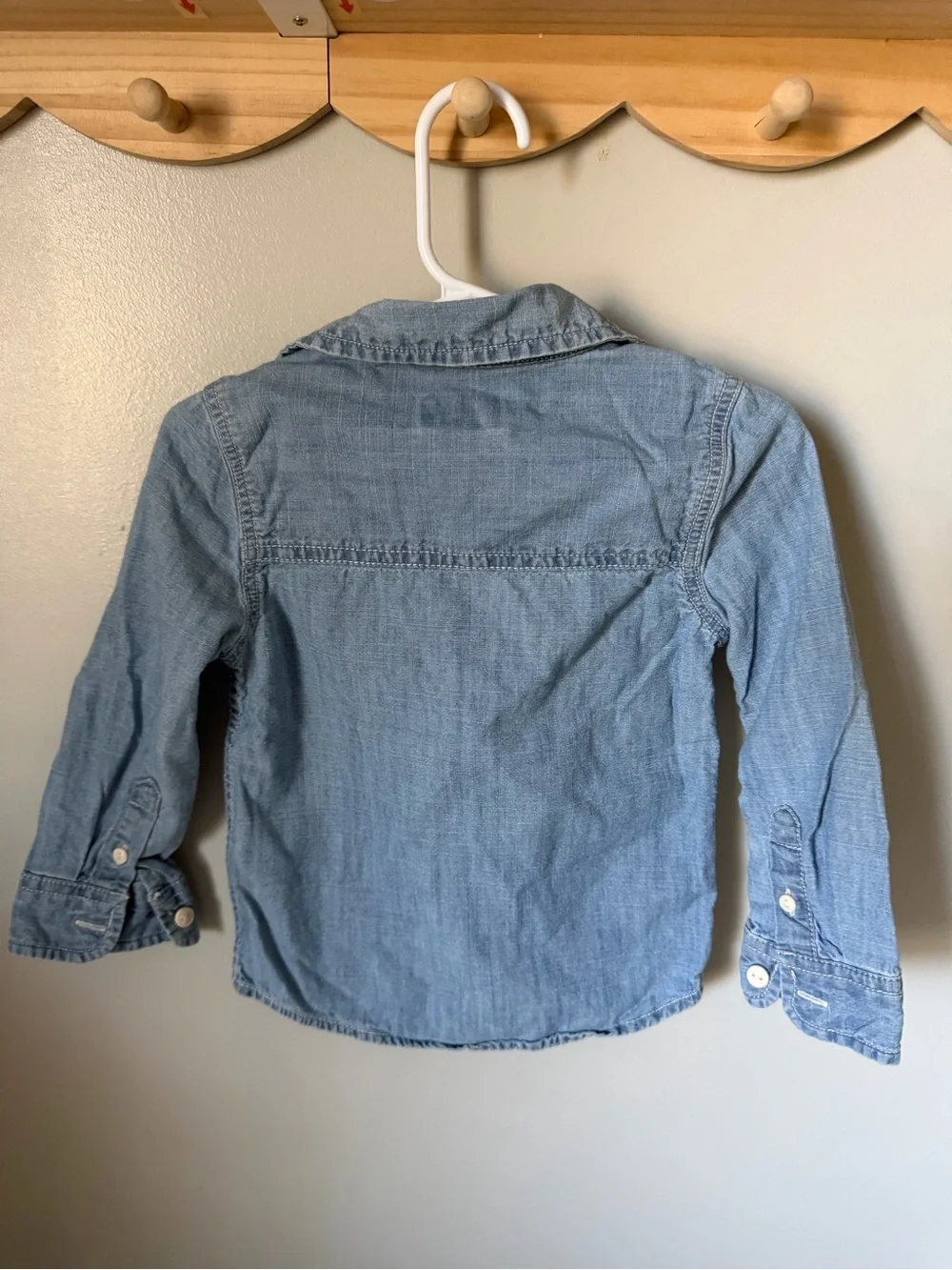 OshKosh B’gosh Boys 2T Blue Denim Button Up Shirt Long Sleeve Chest Pocket